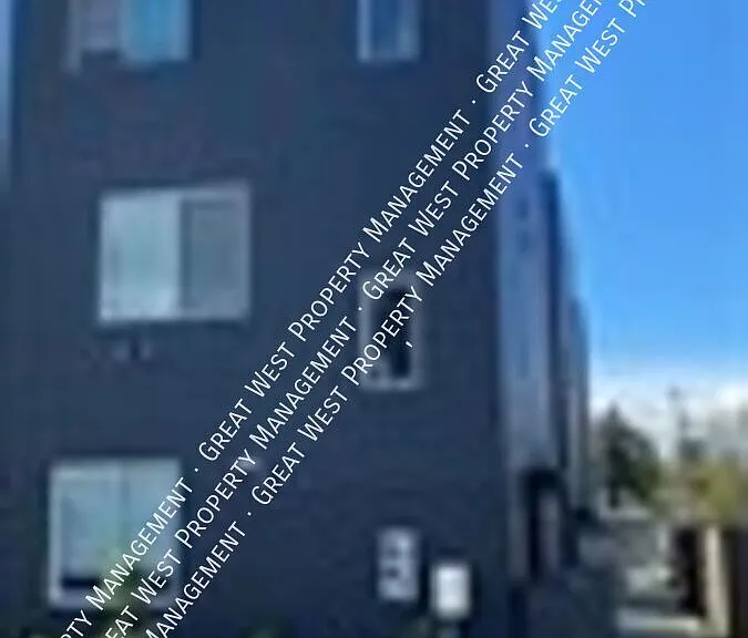 3593 S G St #A — Photo 11