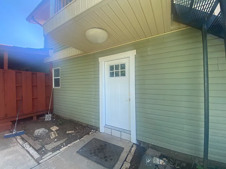 1716 S Webster Dr — Photo 6