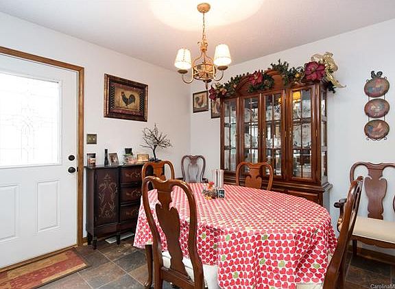 5th image of 610 Heron Creek Ct