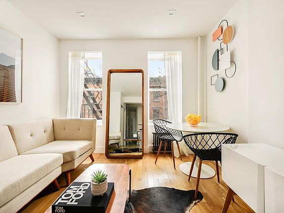 4th image of 84 Charles St #3A