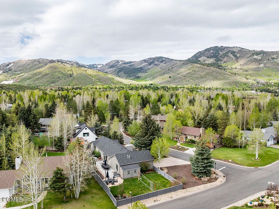 1st image of 2830 Holiday Ranch Loop Rd