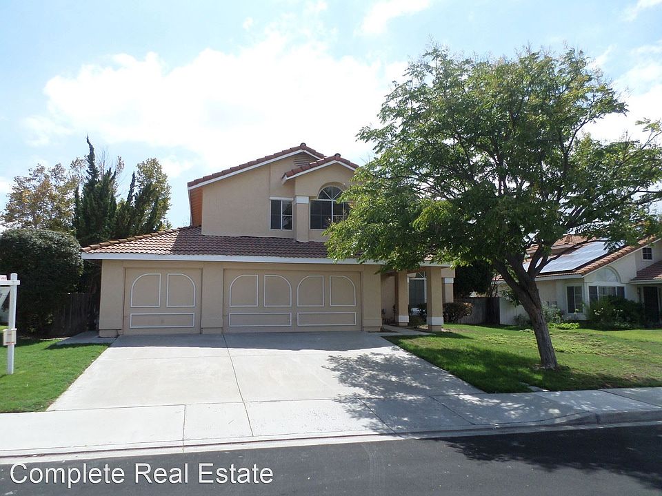 1st image of 29601 Waynewood Dr