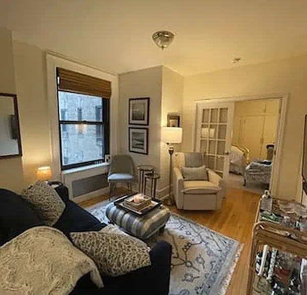 202 Riverside Dr #4K — Photo 1