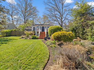 15420 Avery Rd, Rockville, MD 20855