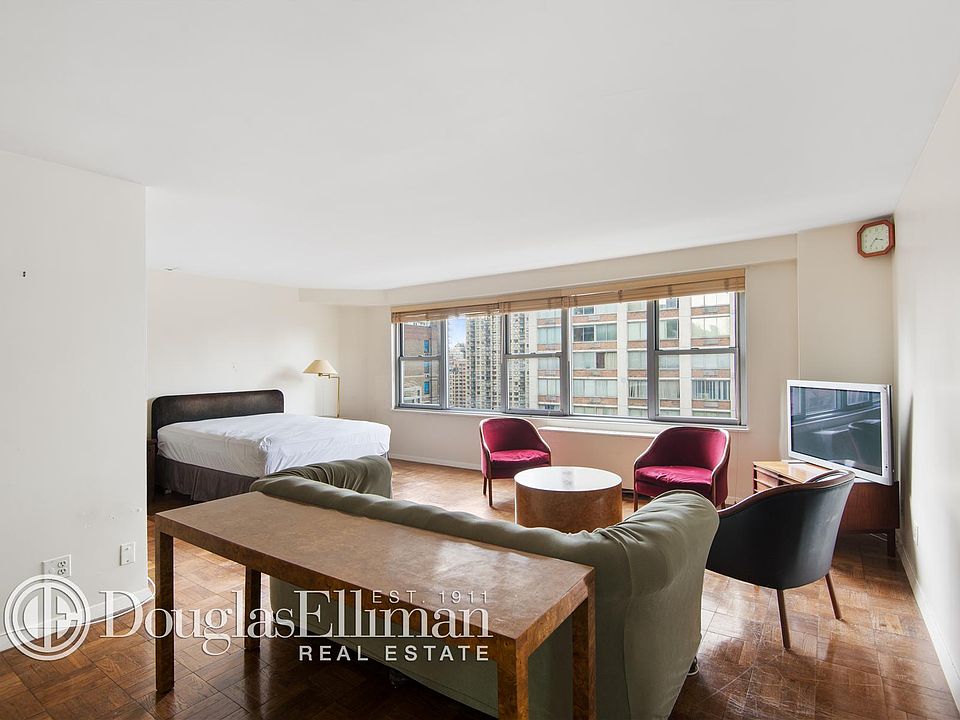 1st image of 360 E 72nd St APT A1708