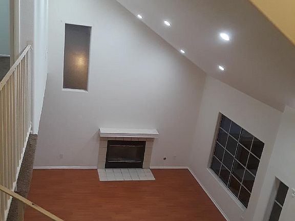 2nd image of 39141 Silktree Dr