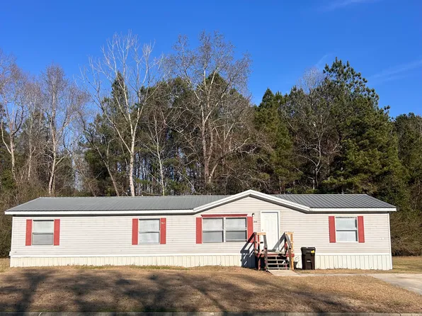200 Tranquility Dr, Daleville, AL 36322