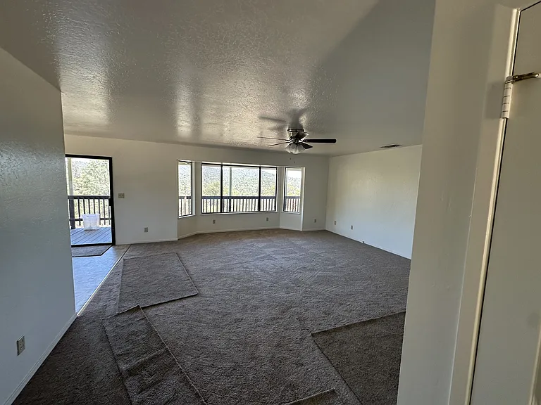 44966 Person Loop S — Photo 5