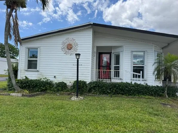 826 Sun Glow St #826, Boynton Beach, FL 33436