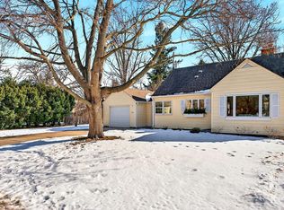 827 West La Salle AVENUE, Milwaukee, WI 53209