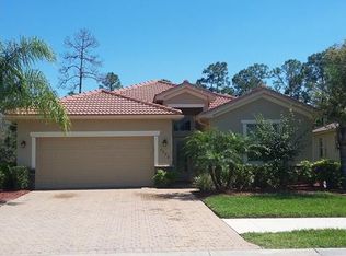 7956 Princeton Dr, Naples, FL 34104