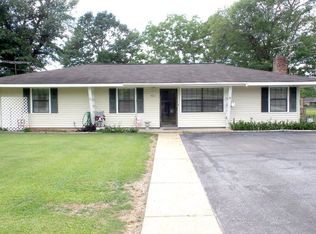 402 5th Ave, Atmore, AL 36502