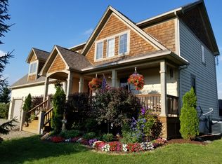 2823 Winslow Rd, Dryden, MI 48428