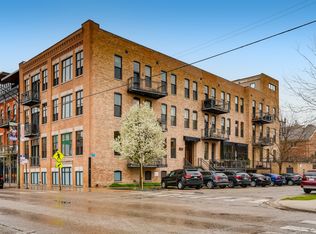 3133 N Lakewood Ave APT 4G, Chicago, IL 60657