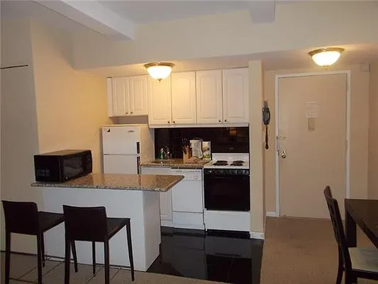 Rented by Empire State Properties | media 2