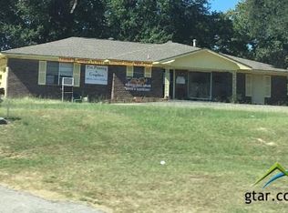 1521 S Main St, Lindale, TX 75771