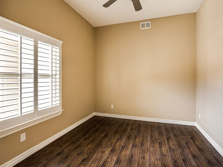 536 Via De Los Arboles — Photo 15