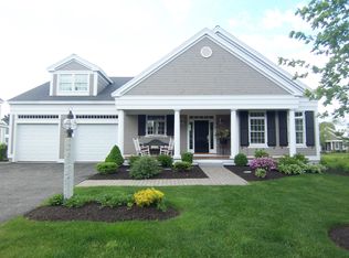 22 Farm Gate Rd, Falmouth, ME 04105