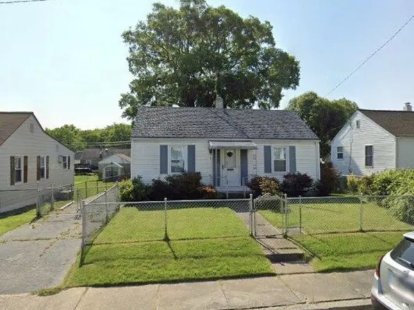 7 Edgewater Ter, Baltimore, MD 21221