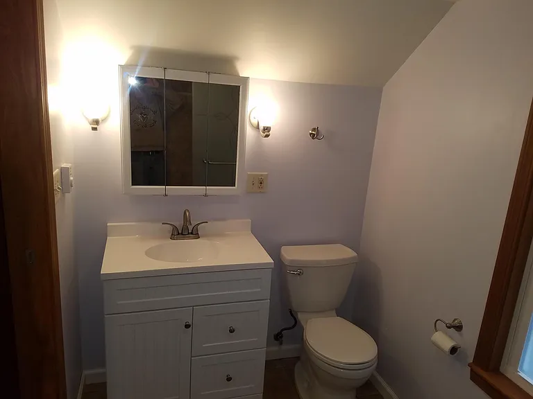 2nd floor bath