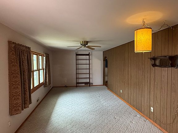 5th image of 205 N Campbell St