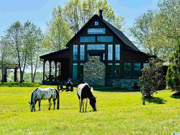 368 Whispering Pines Ln, Helena, AL 35080