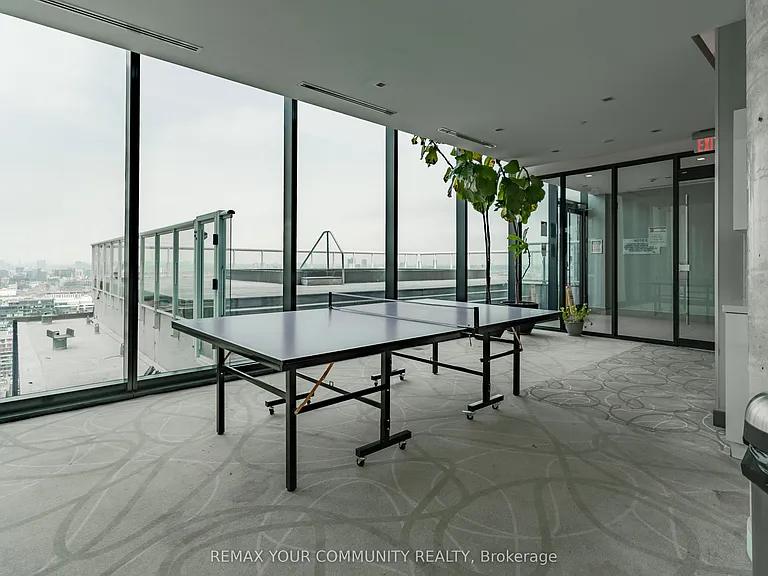 11 Charlotte St #204 — Photo 31
