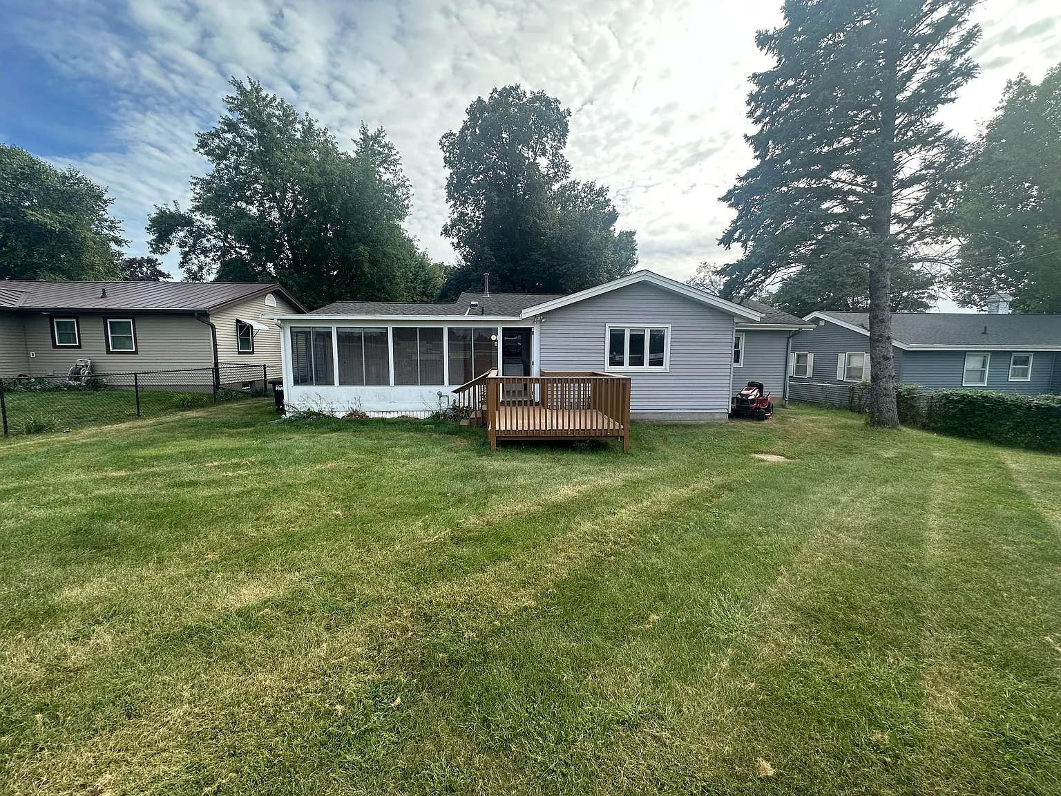 3 bed, 1579 sqft, $1,895 — Photo 3