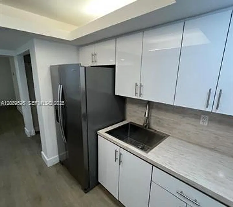 1400 W 39th Pl #Townhouse 1400