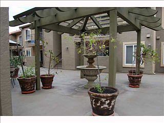 2nd image of 4222 Menlo Ave Unit 43