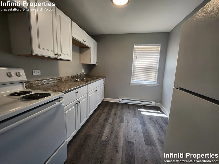 2113 119th St #6 — Photo 9