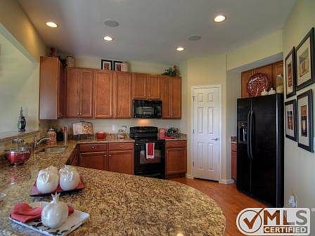 2nd image of 85 Apple Cross Ct