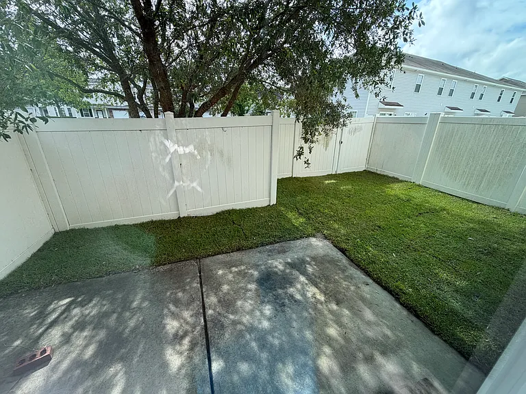 302 Governor Gwinnett Way — Photo 18