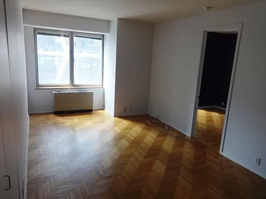 Rented by DJK Residential | media 20