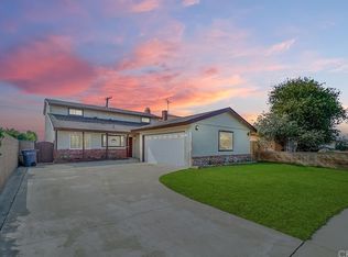 1142 E 215th Pl, Carson, CA 90745