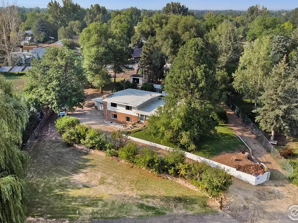 2218 W Prospect Rd, Fort Collins, CO 80526