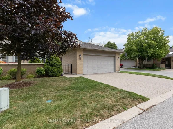 1500 Richmond St #104, London, ON N6G 4T6