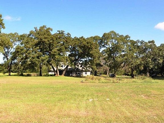 3rd image of 23719 McFadden Ln