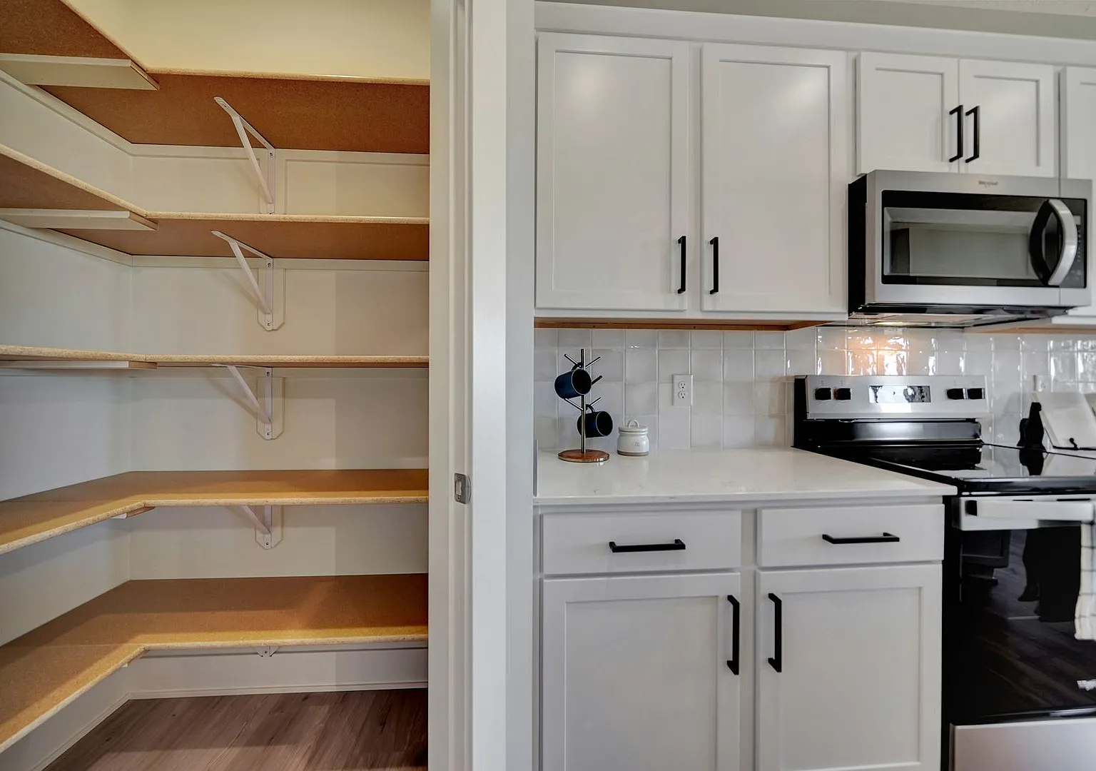Newly Constructed Spacious Townhome — Photo 4