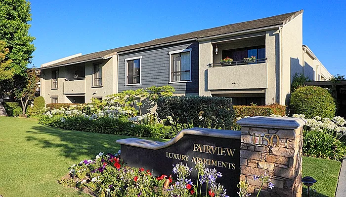 Fairview Apartments — Photo 14