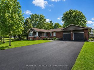 1587 Mount Albert Rd, East Gwillimbury, ON L0G1V0