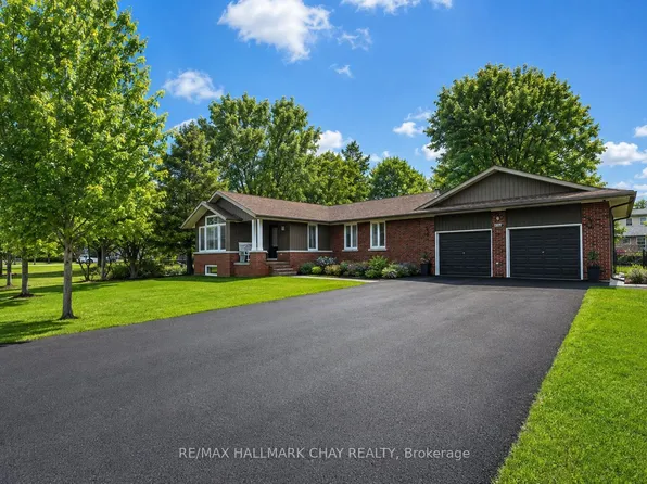 1587 Mount Albert Rd, East Gwillimbury, ON L0G 1V0