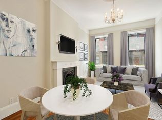 233 W 16th St APT 1F, New York, NY 10011