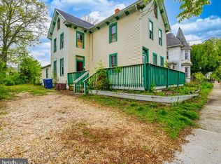 22 West Ave, Woodstown, NJ 08098