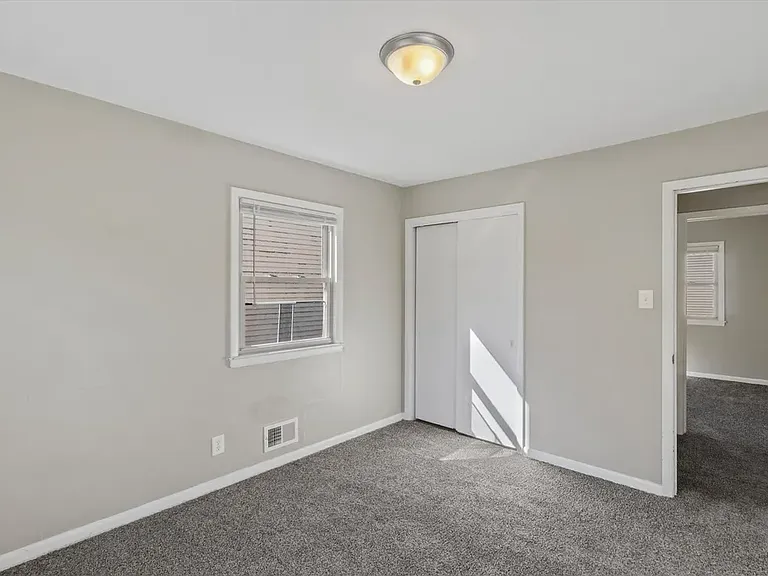 7928 W Grantosa Dr — Photo 9