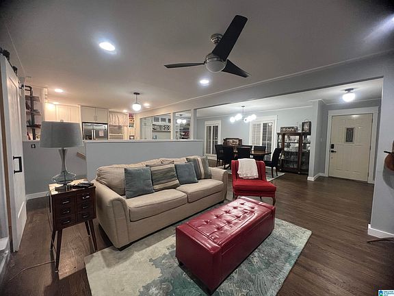 3rd image of 2412 Hawksbury Ln