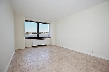 Rented by RELO REDAC INC.