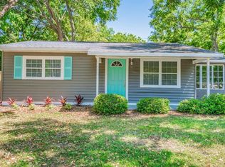 1669 San Mateo Dr, Dunedin, FL 34698