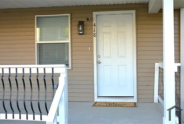 2 bed, 1260 sqft, $1,500 — Photo 4