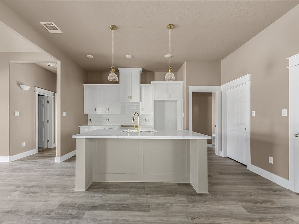 1st image of 1811 Palasota Dr